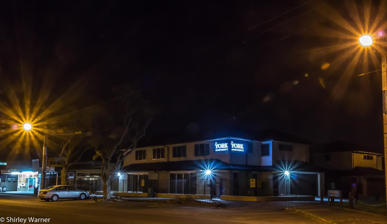 The York Apartments Hamilton Buitenkant foto